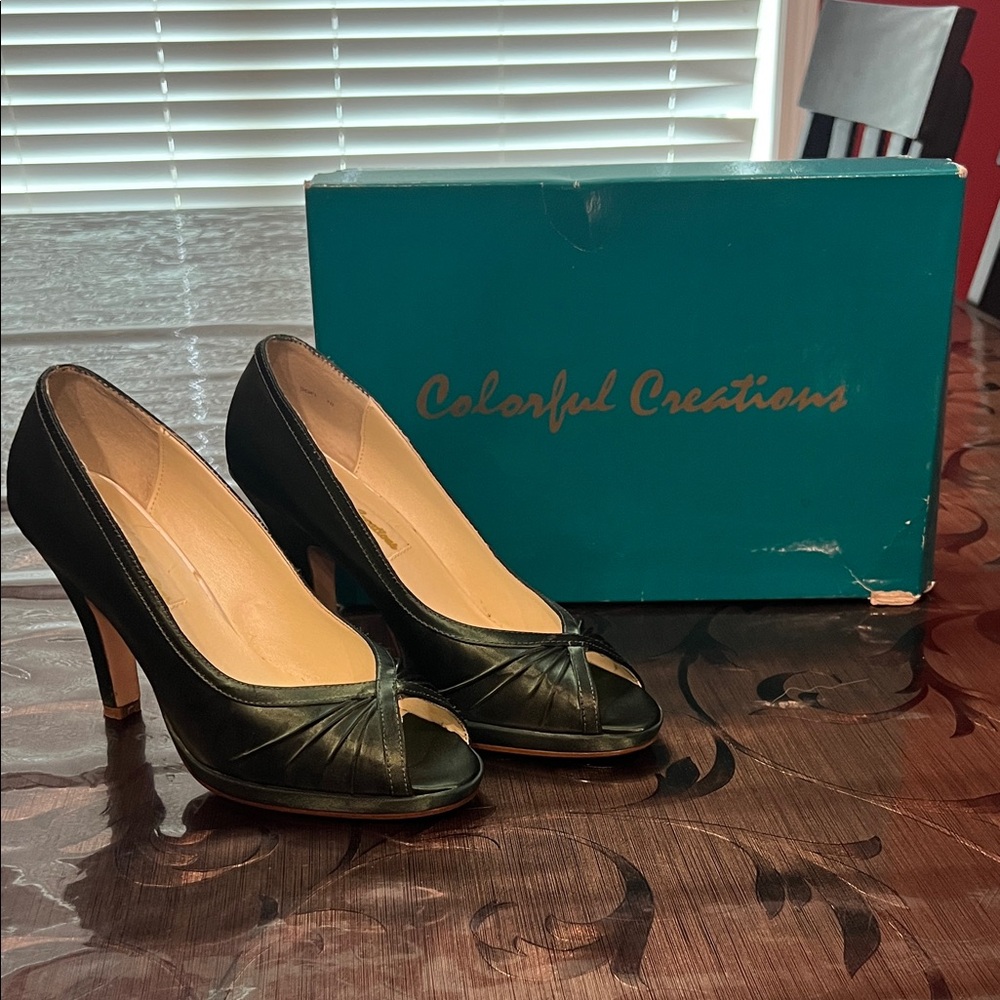 Hunter green Peep Toe Heels - 7